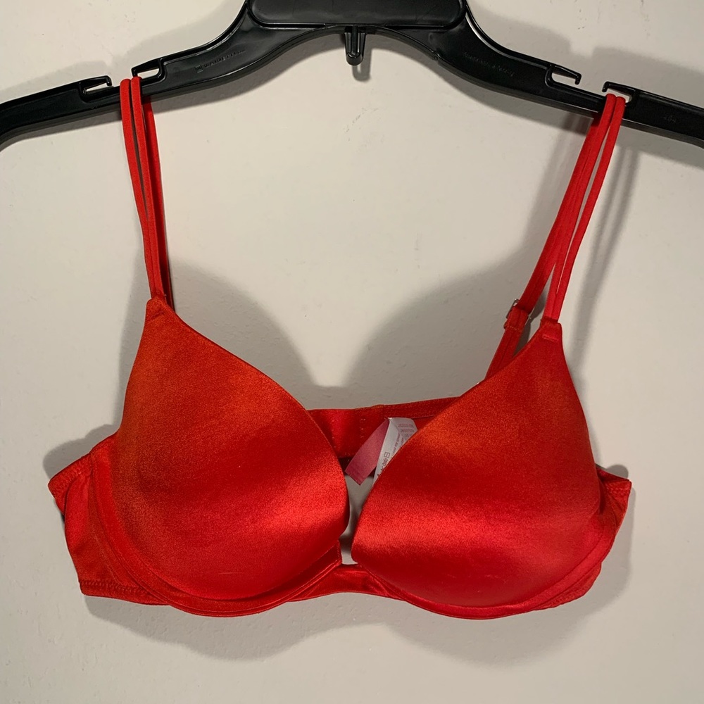 PINK Victoria’s Secret Red Push-Up Bra